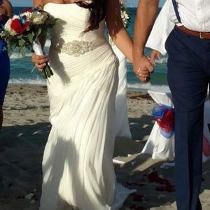 David's bridal wedding dress.
